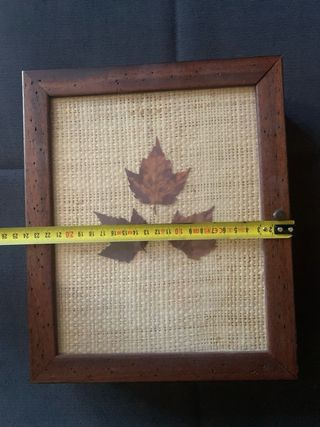 Armario llaves madera y mimbre