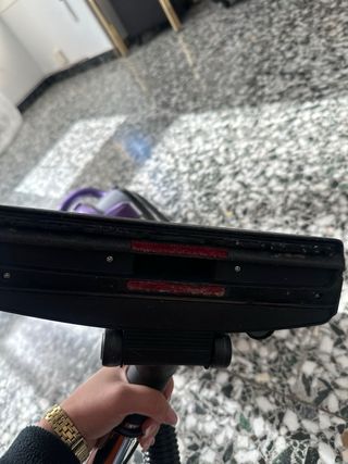 Aspiradora Morada y Negra (2 usos) maxell