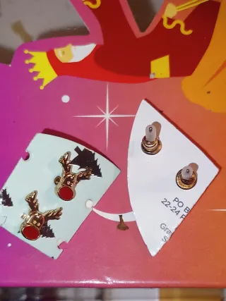 Pendientes de reno y bastones de caramelo