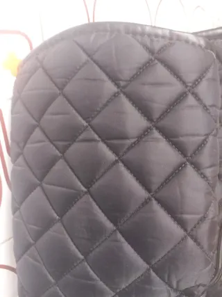 Botas de agua negras acolchadas