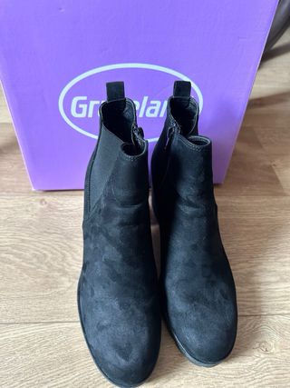 Botines tacón ante negro