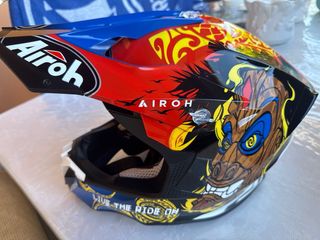 Casco Airoh Cross Tw2t17 Twist 2.0 Tiki S