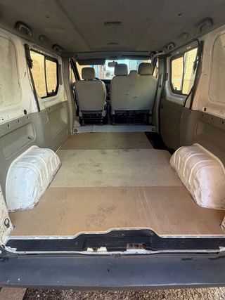 Nissan Primastar 2004