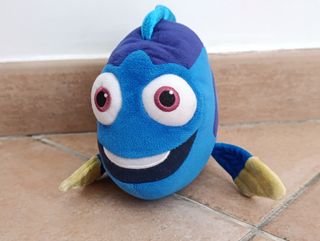 Peluche Dory Disney Pixar 25cm