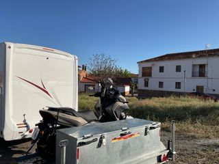 Yamaha Triciclo Moto y remolque transversal