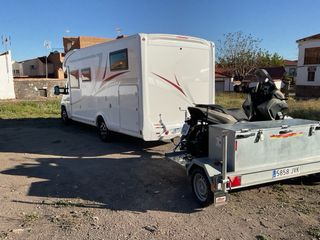 Yamaha Triciclo Moto y remolque transversal