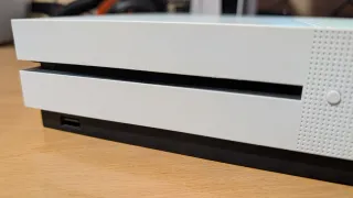 Xbox One S 1TB Bianca