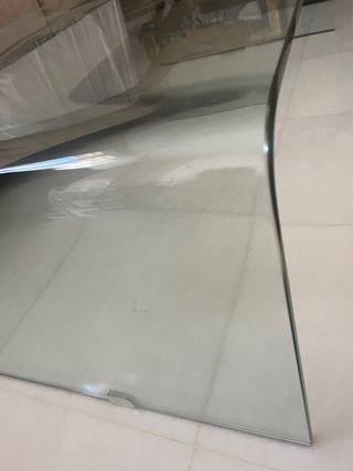 Mesa de centro cristal templado curvado