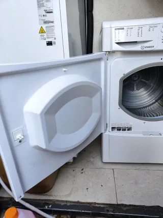 Secadora Indesit de 9 kg