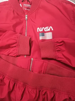 Chaqueta Bomber NASA Pull&Bear Talla L