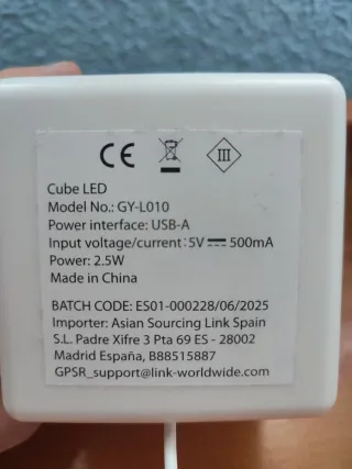 Lámpara Cubo LED Multicolor