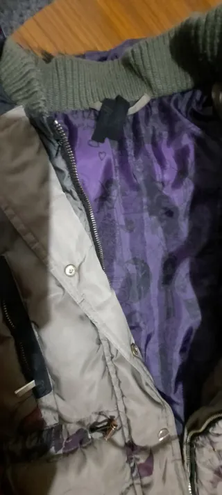 Chaqueta Desigual floral verde y morado