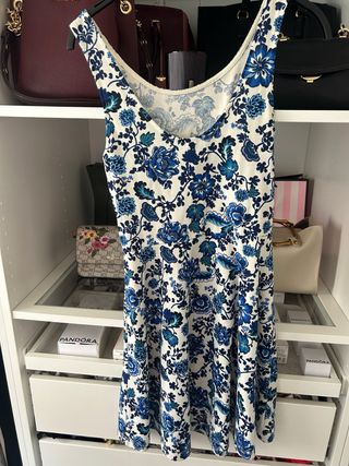 Vestido estilo vintage - flores azul y blanco