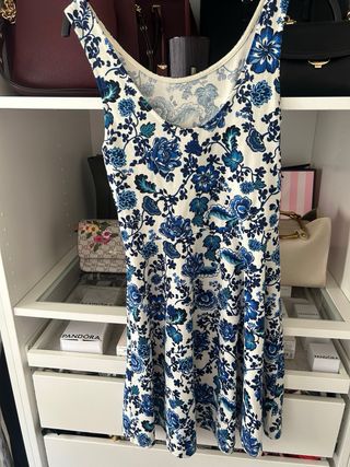 Vestido estilo vintage - flores azul y blanco