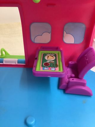 Avión Pinypon Rosa con Figuras