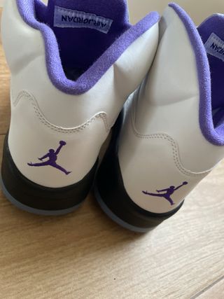 Zapatillas Jordan Air 5 Morado Blanco