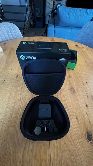 Caja y Accesorios Xbox Elite Series 2