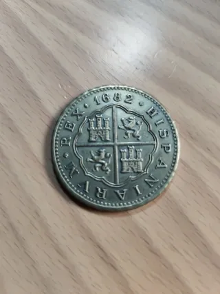 Lote 5 monedas 8 reales (Falsas de época)