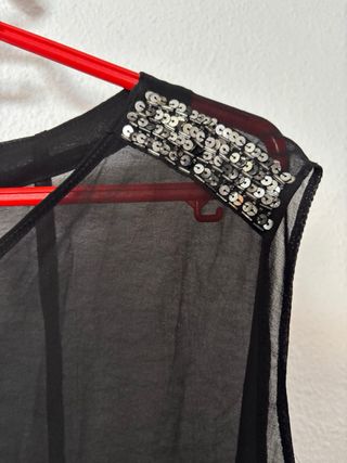 Vestido negro tul con lentejuelas