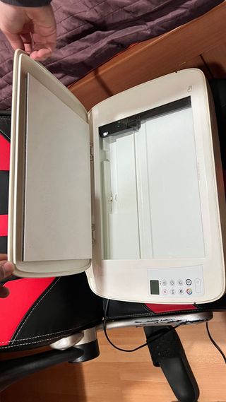 Impresora HP Multifunción (Imprime + Escanea)