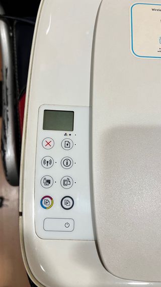 Impresora HP Multifunción (Imprime + Escanea)