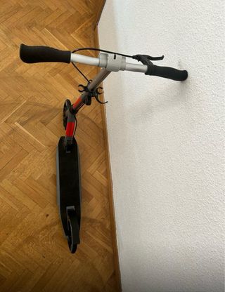 Patinete gris TIJUANA (original)  buen estado