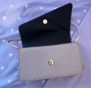 Bolso de fiesta dorado brillante