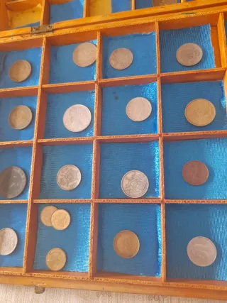 Lote de monedas antiguas