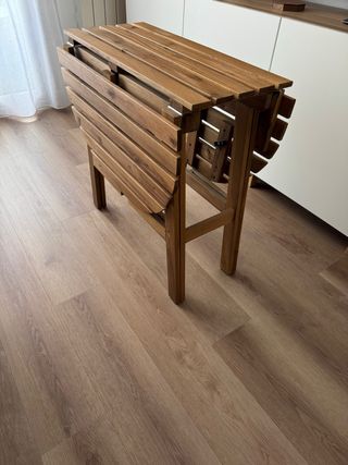 Mesa plegable jardín.