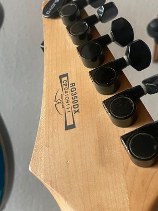 Ibanez RG350DX Blanca