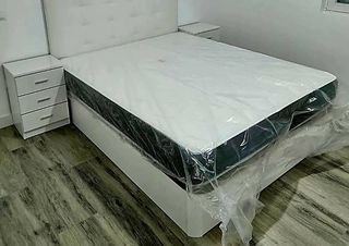 Canapé cama blanco con colchón