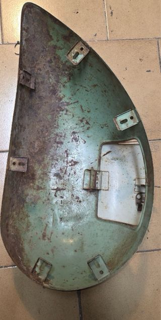 Pance laterali Vespa Faro Basso