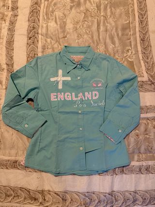 Lote 6 artículos: 5 Camisas + 1 Blazer