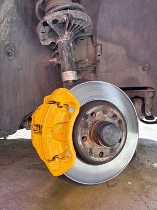 Pintura de automovil y reparaciones de pintura