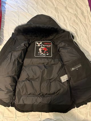Chaqueta Moose Knuckles Negra, talla S