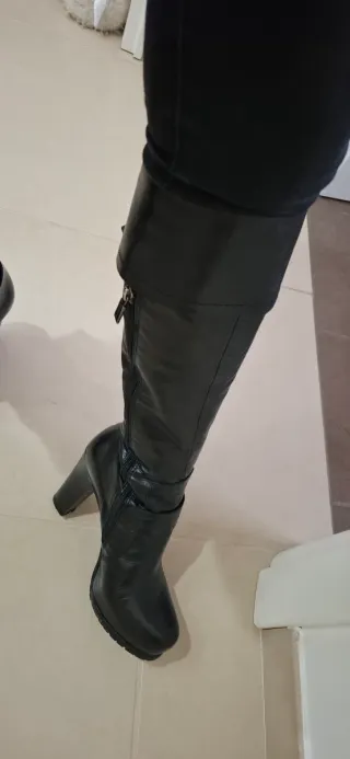 Stivali in pelle donna neri