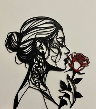 Decorazione Line Art Donna con Fiore Rosso 3D