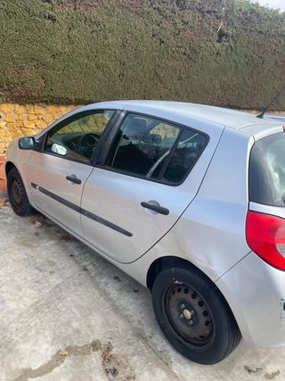 Renault Clio 2006 (SEVILLA📍)