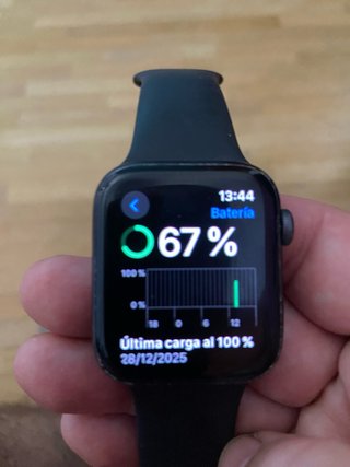 Apple Watch SE 44mm GPS + Cellular