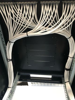 Electricidad y telecomunicaciones. Inst autorizado