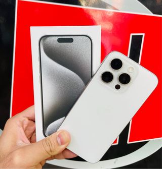 iPhone 15 Pro 128GB Plata titanio