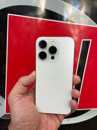 iPhone 15 Pro 128GB Plata titanio