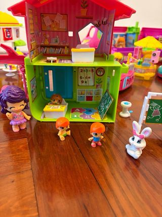 Lote de muñecas y accesorios Pin y Pon