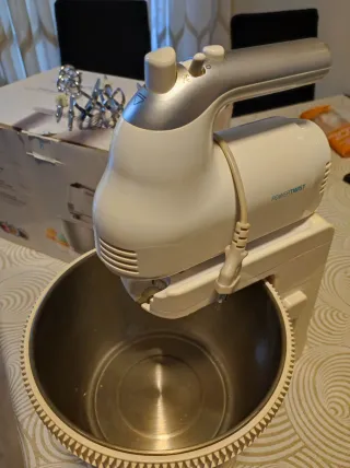 Batidora de mano POWER TWIST 500 de cecotec