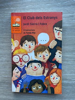 LIBRO juvenil VALENCIANO “El Club dels Estranys”