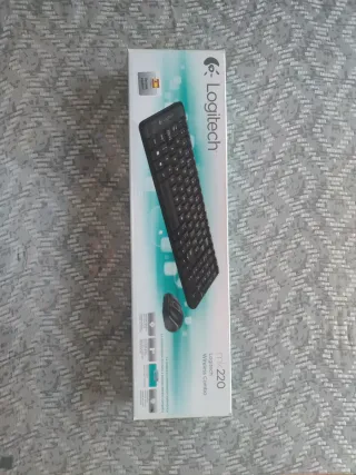 Combo Teclado y Ratón Logitech MK220 Negro