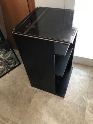 Mueble equipo de música Technics por solo 25e