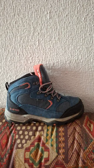 Botas de trekking azules y naranjas mujer o niña