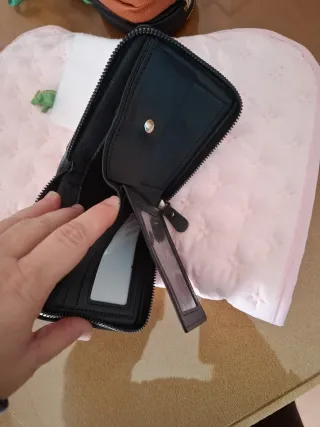 Cartera de mano hombre gris