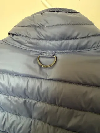 Chaleco hombre plumas Mango Talla S